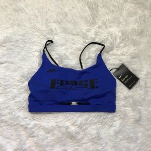 Nike force sport bra